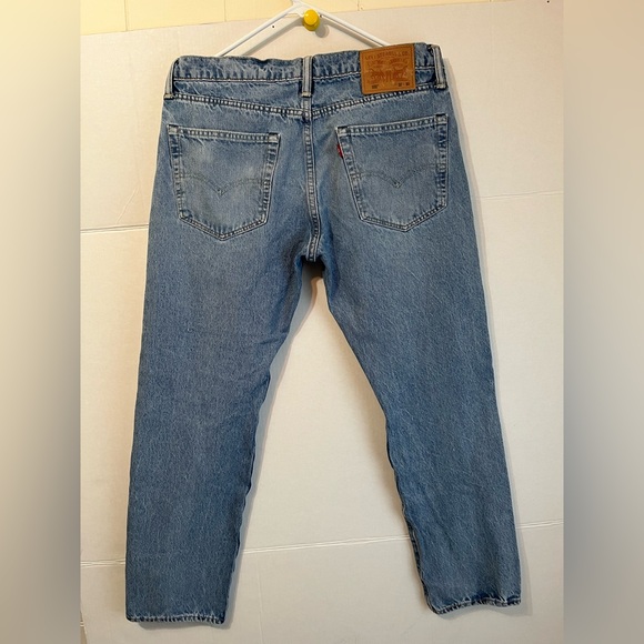 Levi 502 Denim Jeans - Picture 2 of 9